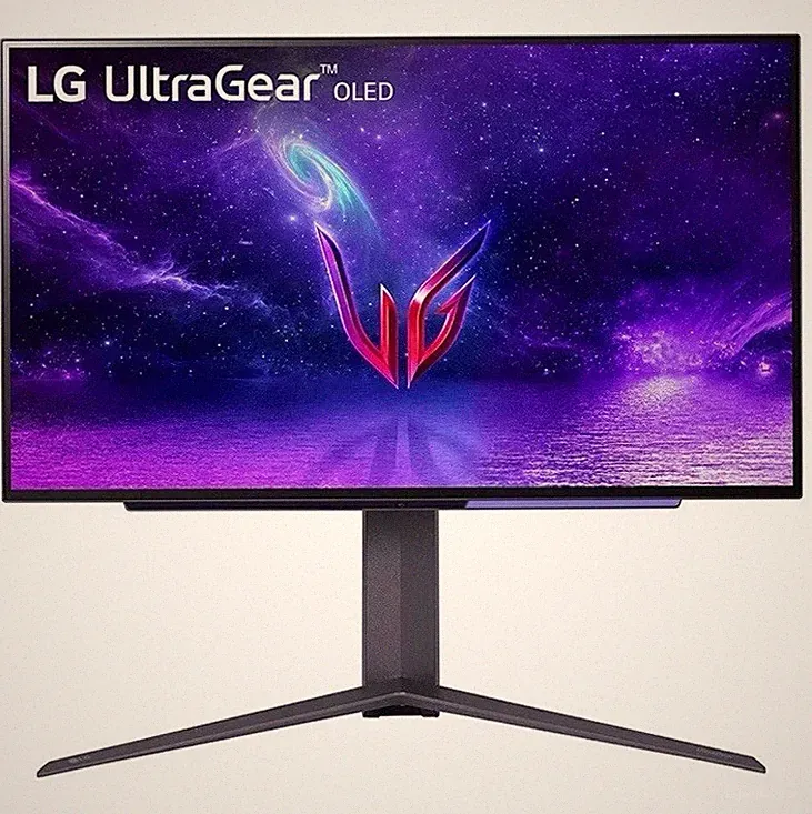 LG 27" UltraGear OLED QHD 1440p Gaming Monitor 240Hz 0.03ms 27GR95QE-B