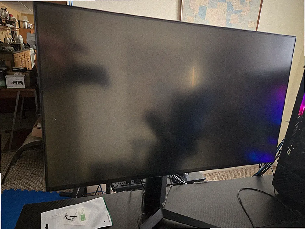 LG 27GN950-B UltraGear Gaming Monitor 27" UHD (3840 x 2160) Nano IPS Display