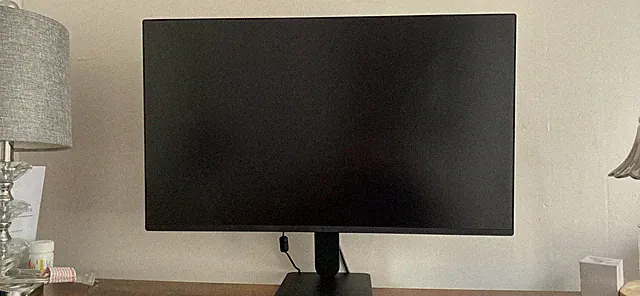 LG 27U411A-B 27-inch Monitor - FOR PARTS ONLY!
