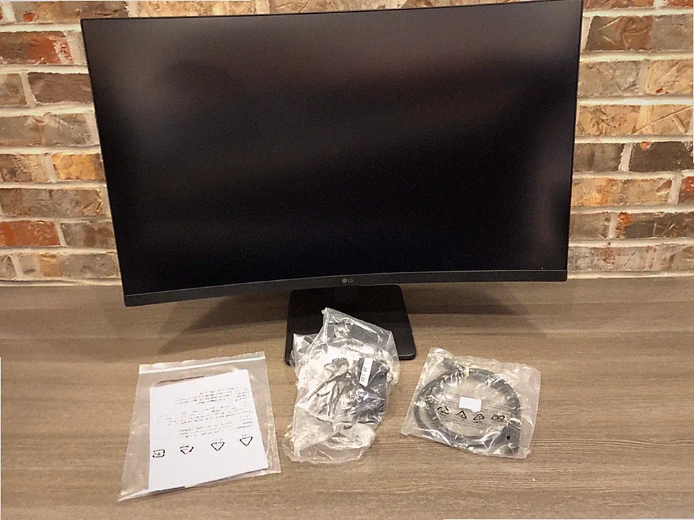 LG 32" FHD Curved 100Hz Monitor