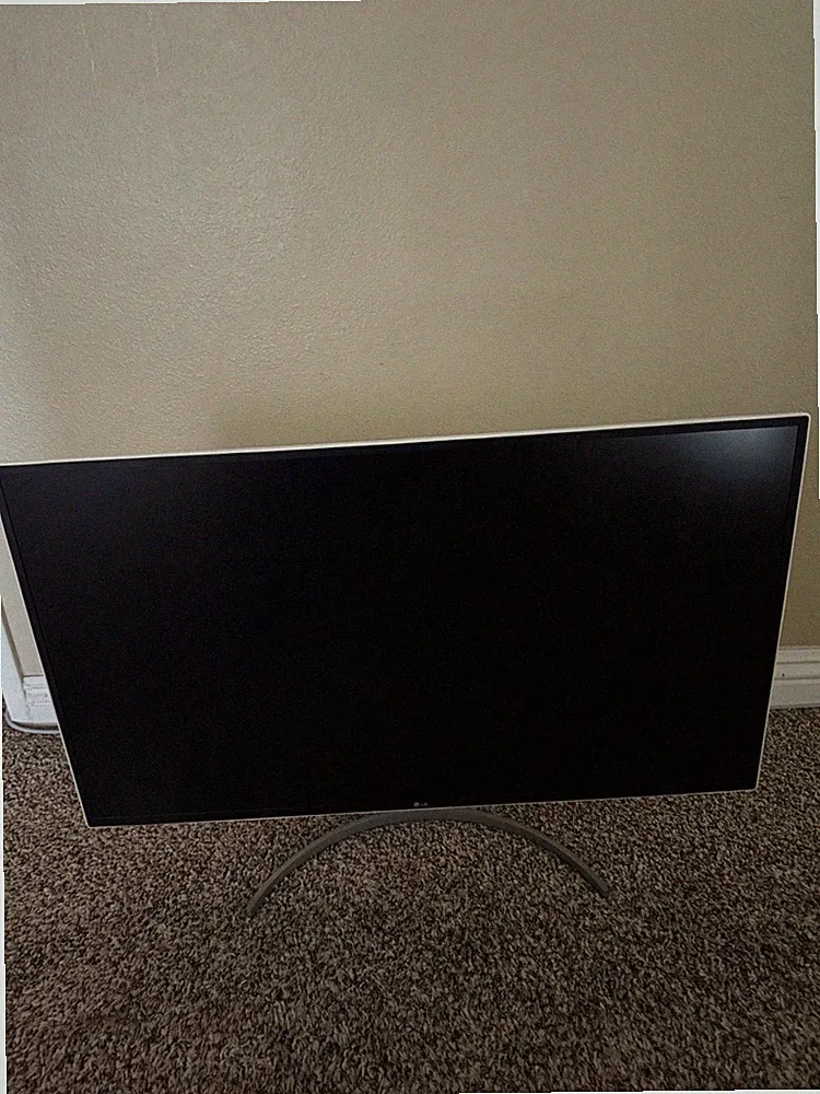 LG 32” QHD Gaming Monitor - 1440p 75Hz - Excellent Condition