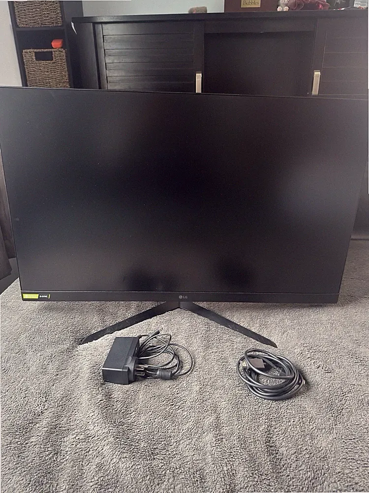 lg 32 ultragear 1440p QHD 165hz Gaming Monitor