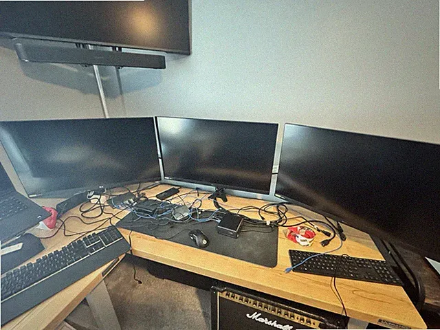 LG 32 UltraGear Gaming Monitors with Desk Mount