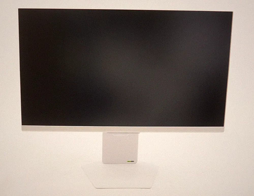 LG 32G810SA-W 32-inch Ultragear 4K UHD (3840 x 2160) IPS Gaming Monitor (White)