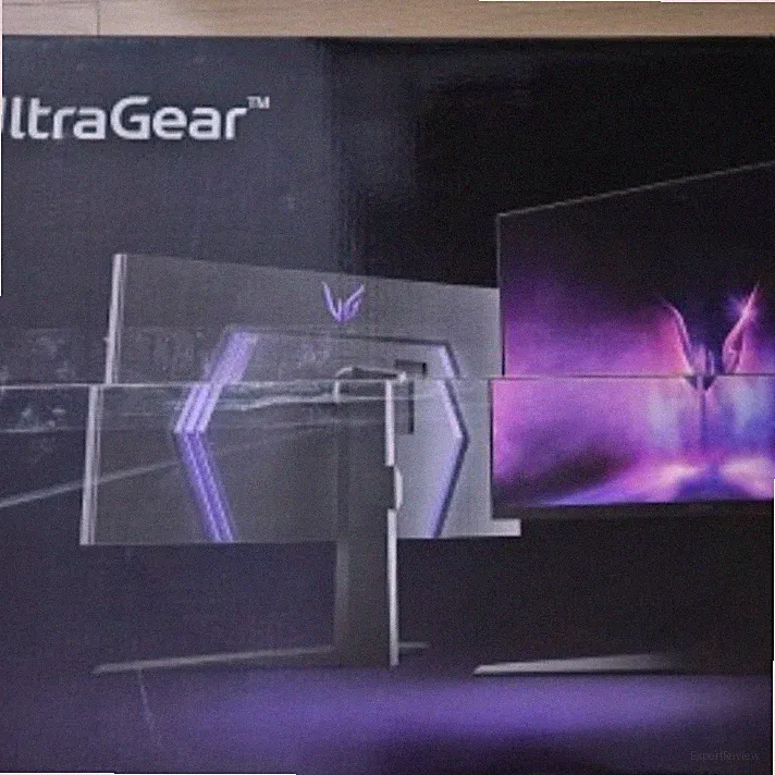LG 32GQ950 UltraGear 32" Gaming Monitor Nano IPS 1ms 144Hz NVIDIA