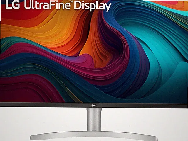 LG 32UN550-W 31.5" Ultrafine 4K, Tilt/Height Adjustable Stand, White