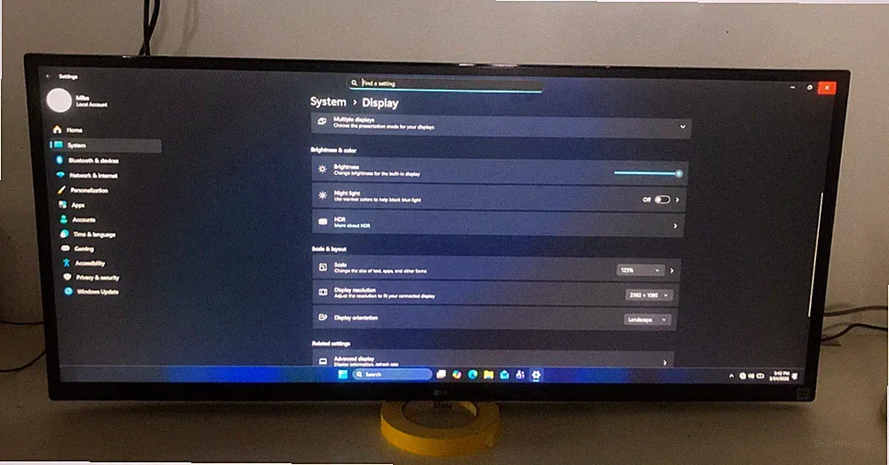 LG 34um61-p UltraWide Monitor