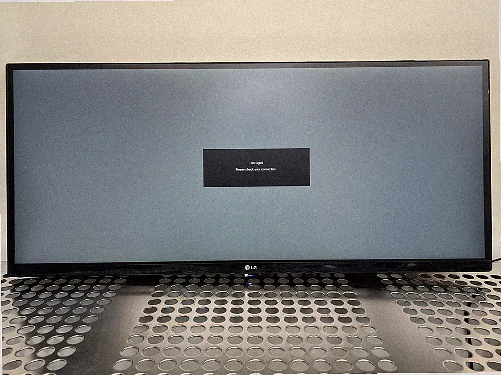 LG 34UM68-P 34" 21:9 UltraWide 2K (2560x1080) IPS LED Monitor (No Stand)
