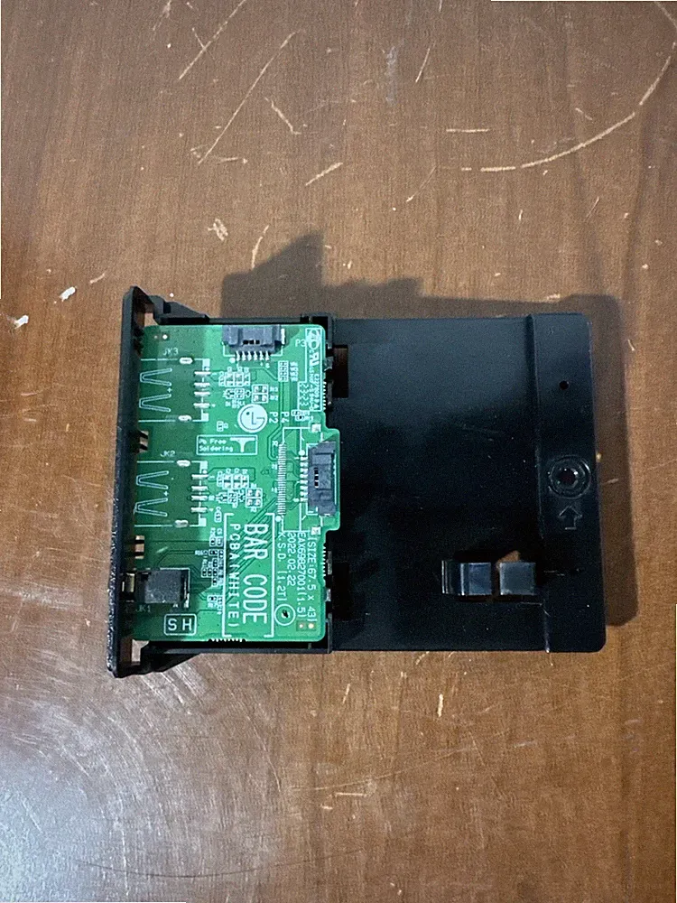 LG 34WQ73A-B 34" Curved Monitor - Auxiliary AUX Board Input Output