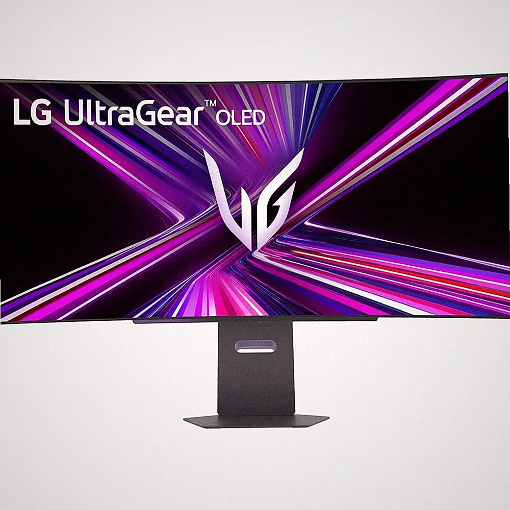 LG 39-Inch UltraGear OLED WQHD 240Hz 0.03ms 800R Curved Gaming Monitor - Open Bo