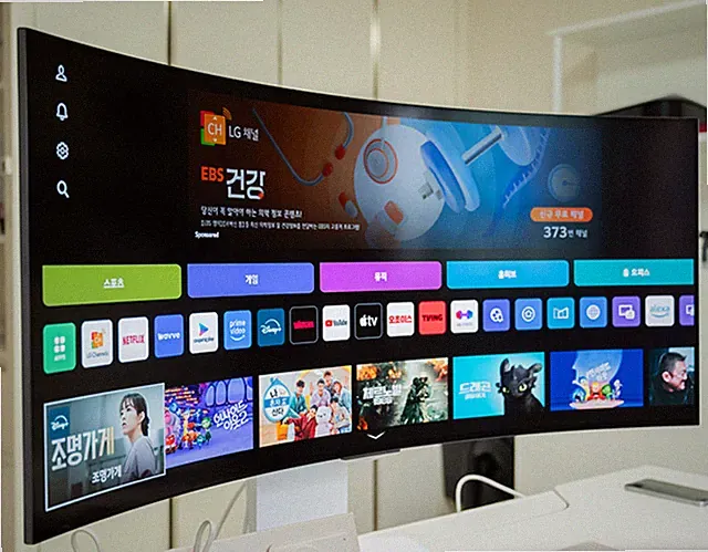 LG 39GX90SAW Ultra Gear OLED 39" Gaming Monitor / Curved / WQHD 240Hz 0.03ms
