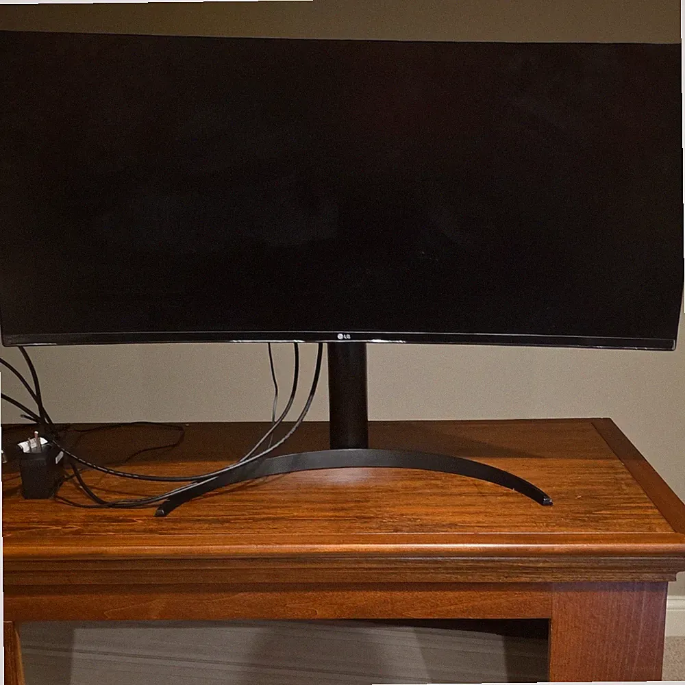 LG Curved Computer Monitor Black with DisplayPort and HDMI Inputs Sleek Design