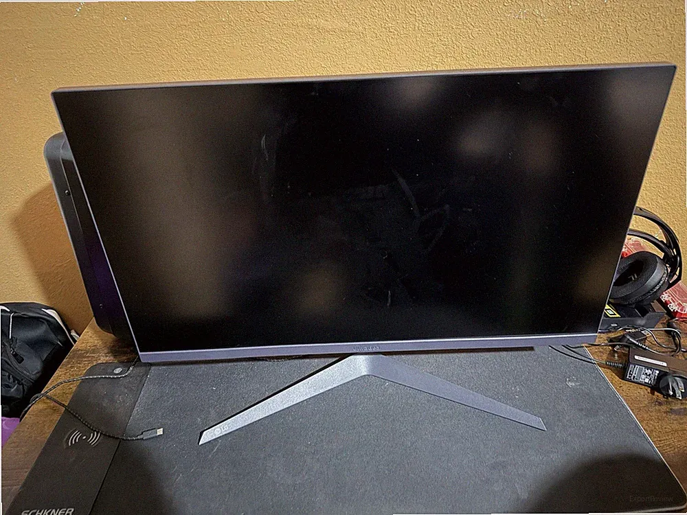 LG UltraGear 27” 180hz