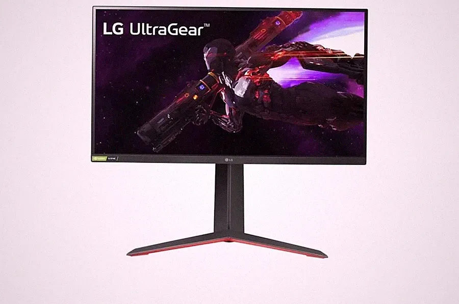 LG UltraGear 27” Nano IPS QHD 1-ms G-SYNC Compatible Monitor with HDR Black (UD)