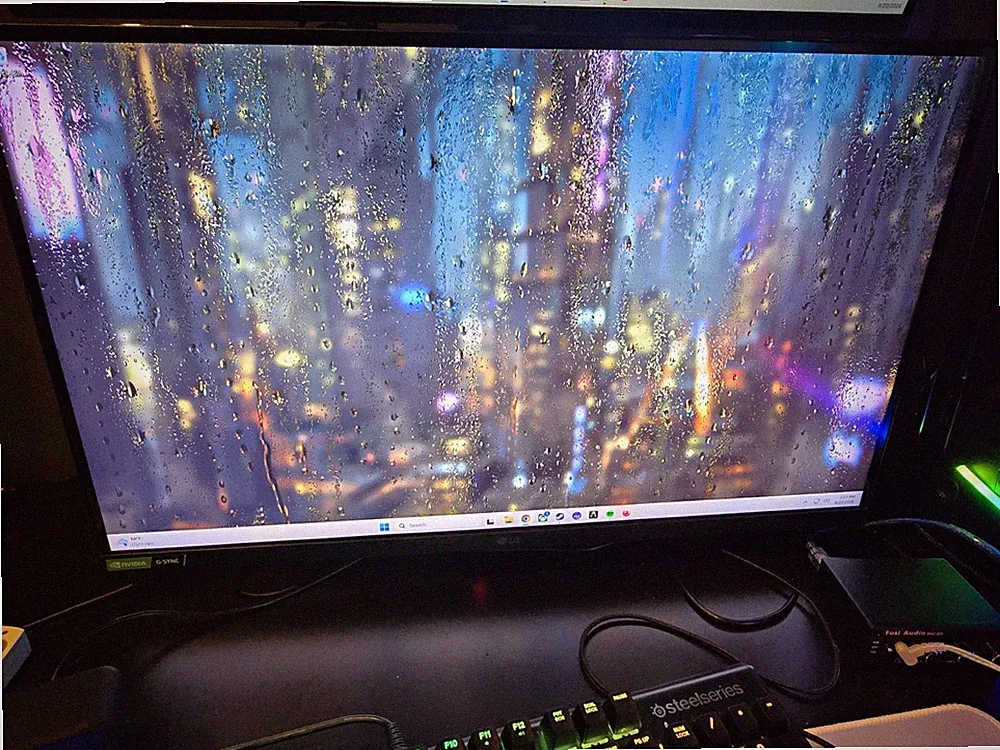 LG UltraGear 27GN750-B 27in FHD 240Hz 1ms Gaming Monitor G-SYNC