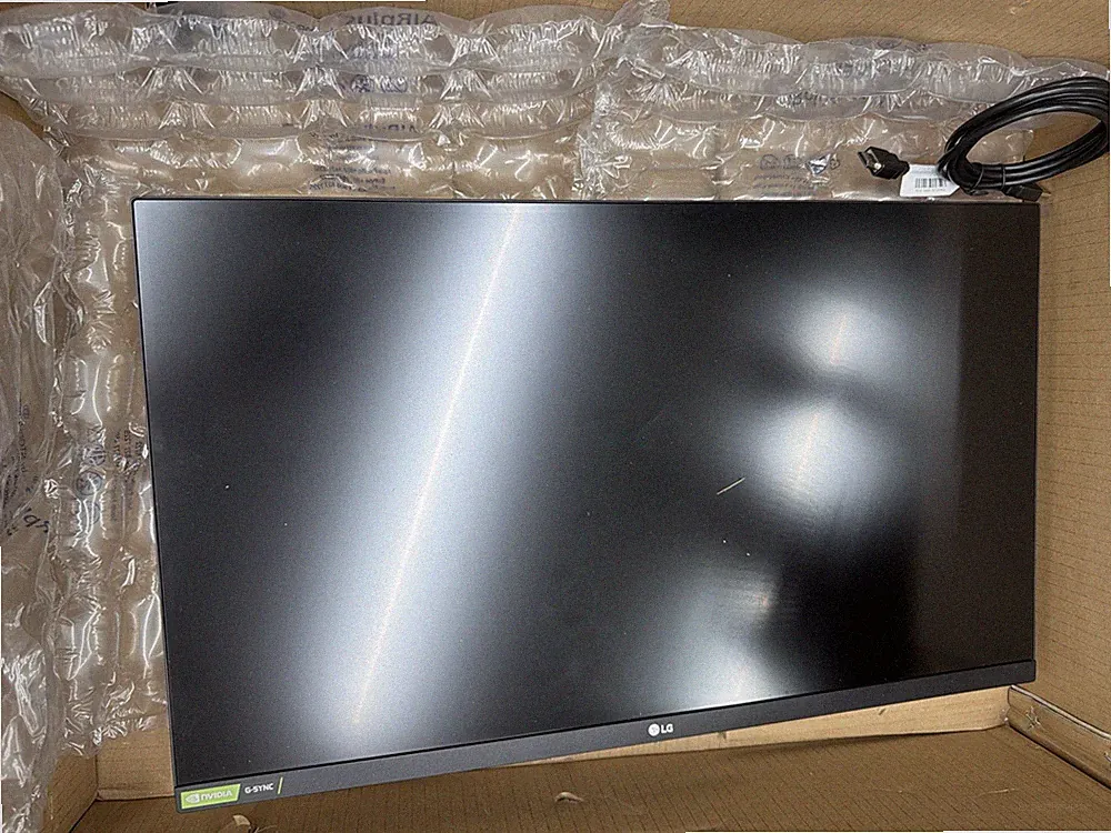 LG UltraGear 27GN850 – 27" QHD Nano IPS Gaming Monitor with NVIDIA G-SYNC & AMD