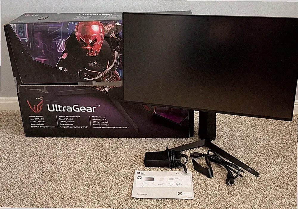 LG UltraGear 27GN950 27” 4K UHD Gaming Monitor Nano IPS 144Hz G-SYNC HDR Box