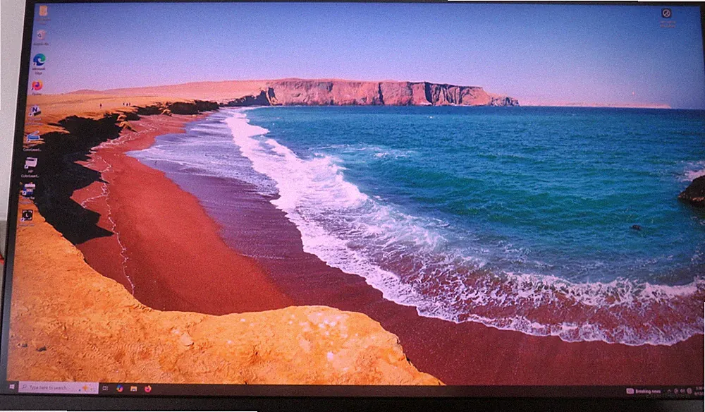 LG Ultragear 27GR93U 27" UHD4K Gaming Monitor with 144Hz Black *READ*