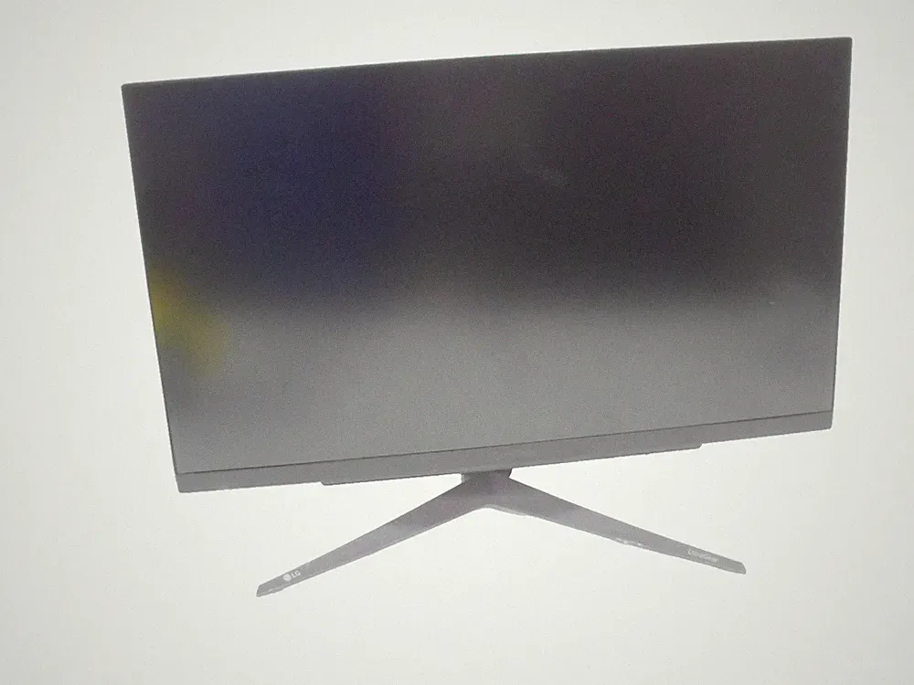 LG UltraGear 27GS75Q-B.AUS 27" QHD Gaming Monitor 180Hz IPS HDR10 Black read