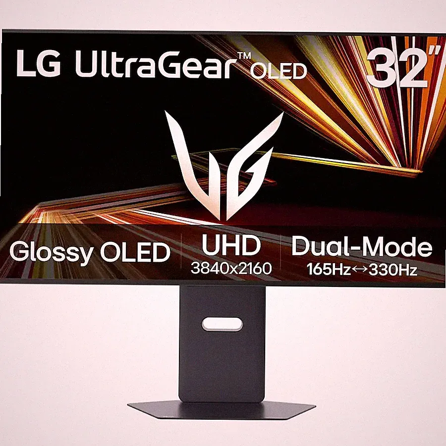 LG - UltraGear 32" OLED Dual Mode (4K UHD 165Hz, FHD 330Hz) 0.03ms G-Sync/Fre...