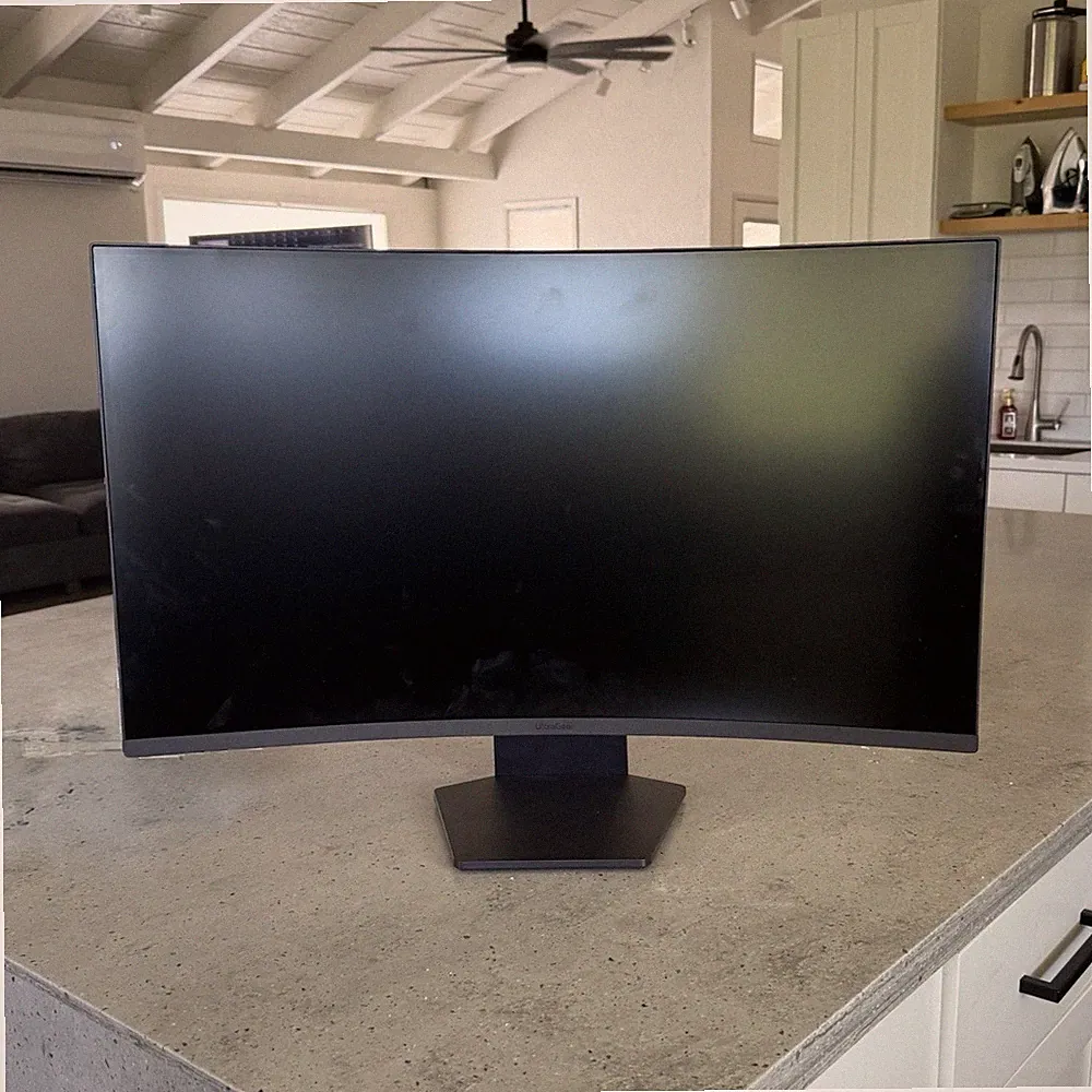 LG UltraGear 32G60WA 31.5in Curved QHD 180Hz 1ms HDR VA Gaming Monitor