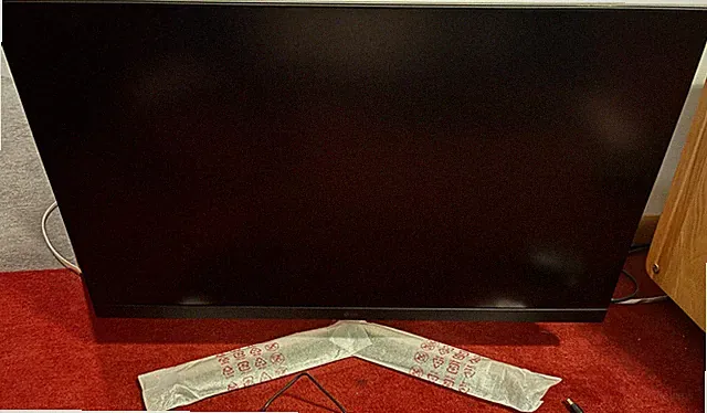 LG UltraGear 32GN600-B 32" 165Hz QHD VA 5ms Gaming Monitor