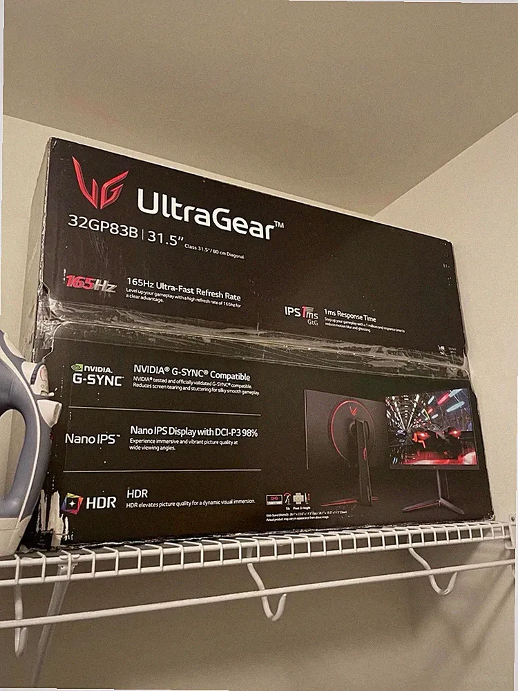 LG UltraGear 32GP850-B 32" QHD IPS LED Monitor - Black