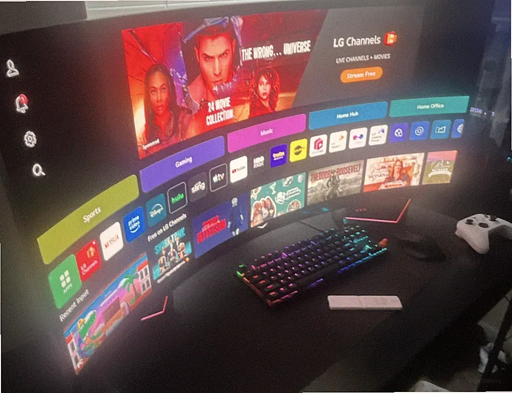 LG UltraGear 45" OLED Curved Gaming Monitor