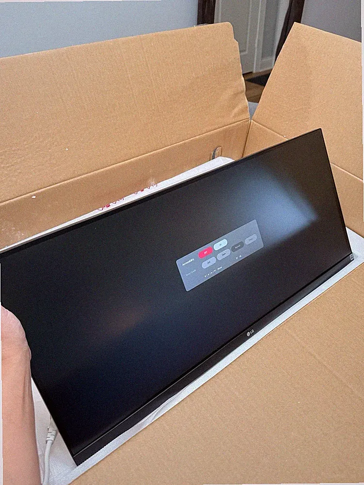 LG UltraWide Computer Monitor 29” IPS HDR 29BQ650