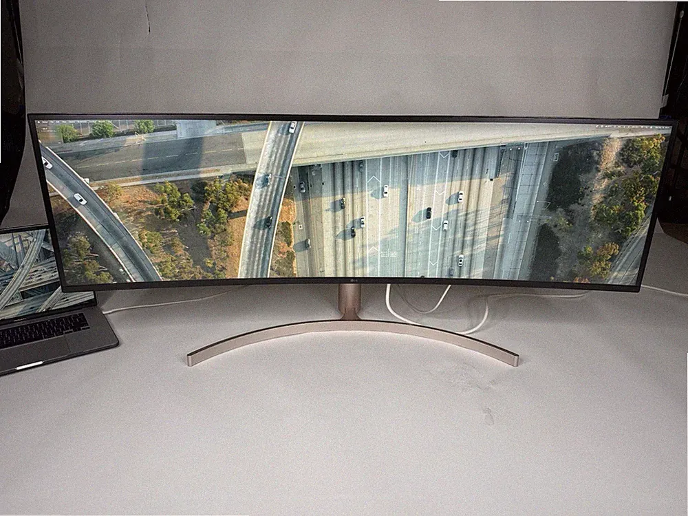 LG UltraWide Dual QHD IPS 49 inch Curved 32:9 Widescreen Gaming Monitor + Stand