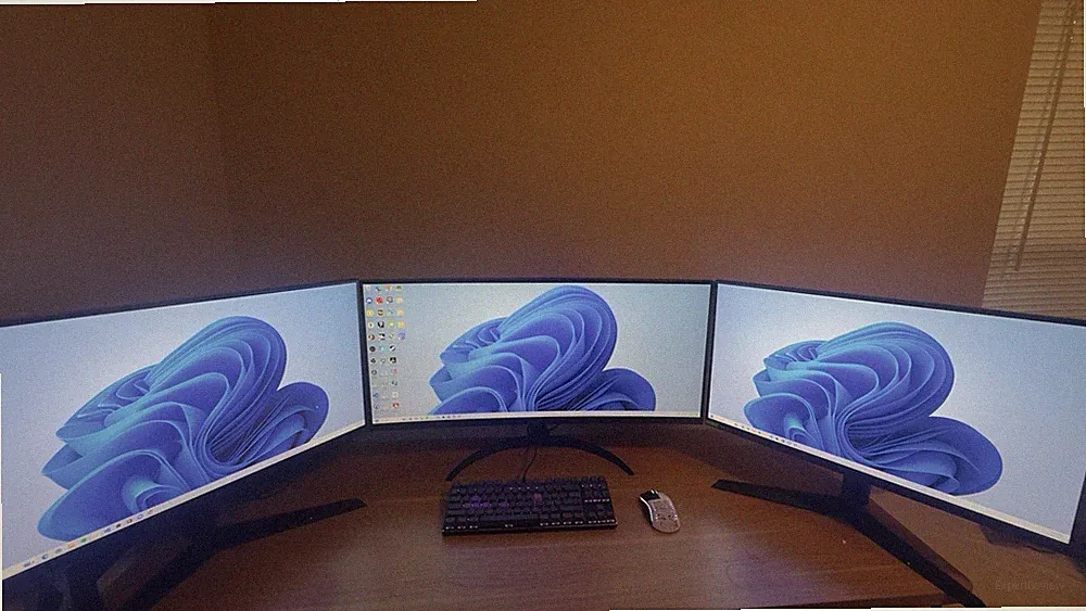 LG Ultrawide IPS Curved Monitor 60hz WILLING TO NEGOTIATE! Excellent Condition