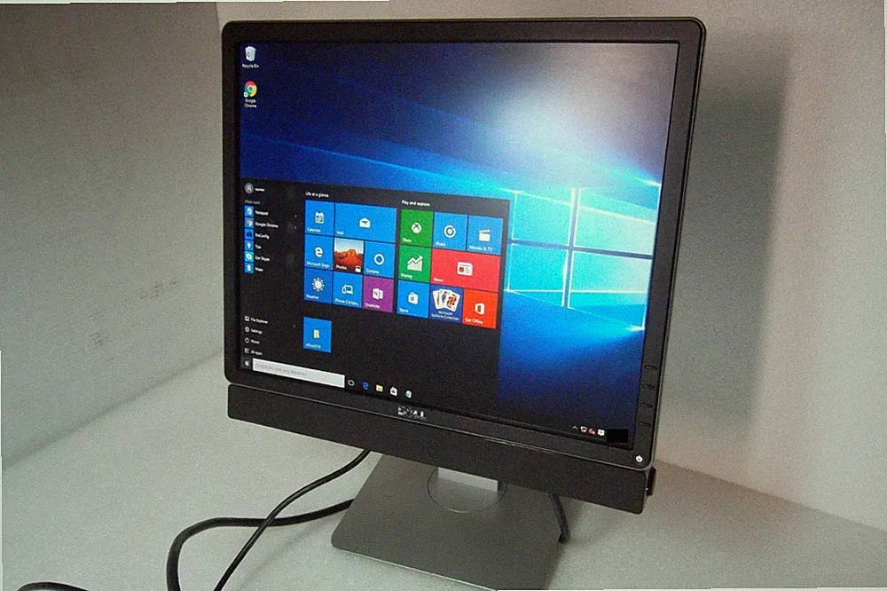 LOT-25 Dell P1914s 19" Monitor USB Speakers P1914Sc P1914Sf DCV1K MN008 YGP39