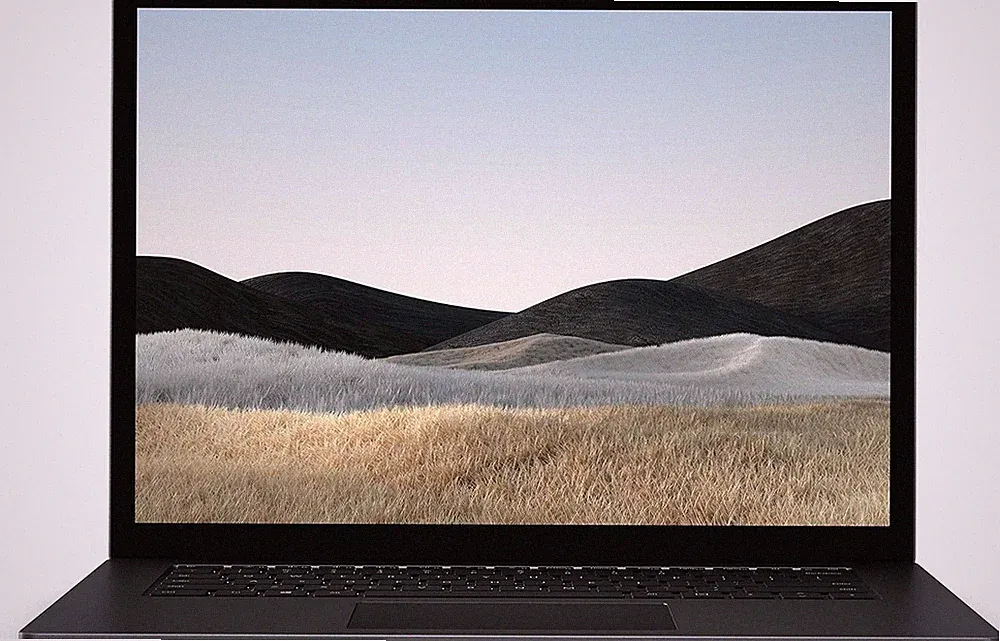 Microsoft Surface Laptop 4 15" Touchscreen i7-1185G7 32GB 1TB SSD * README