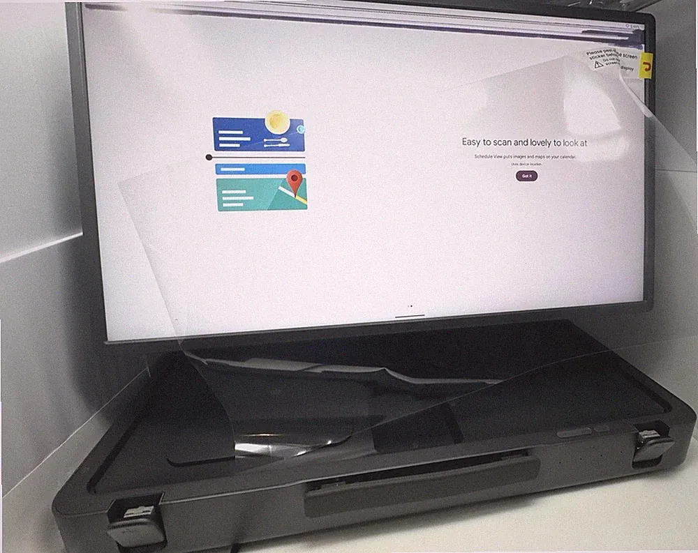 Mobile Pixels Pixcase 27" Portable Multi-Touch Smart Monitor-see description*