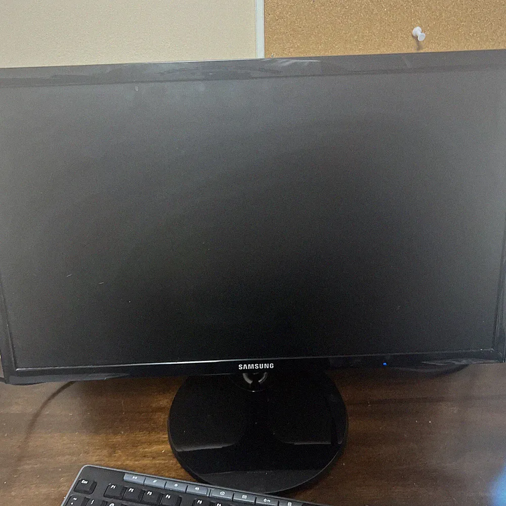 Monitor 75hz (works Well With Gaming And Office Work)