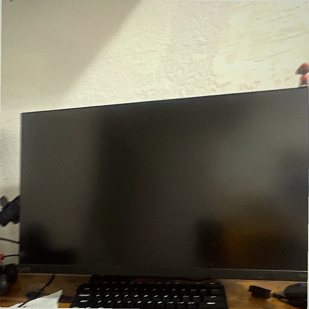 Monitor de 144 hz y de 24 pulgadas