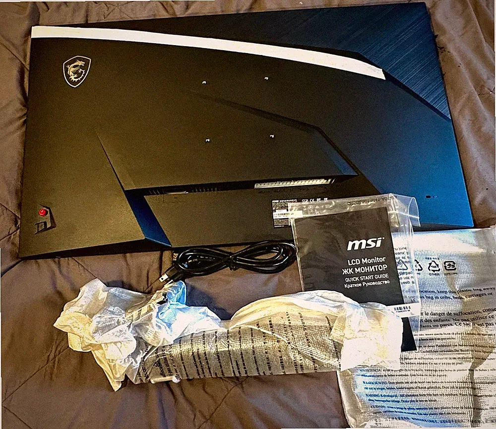 MSI 32” 4K 160Hz Gaming Monitor MAG 322URDF – HDMI 2.1 – Fast IPS – PS5 Ready