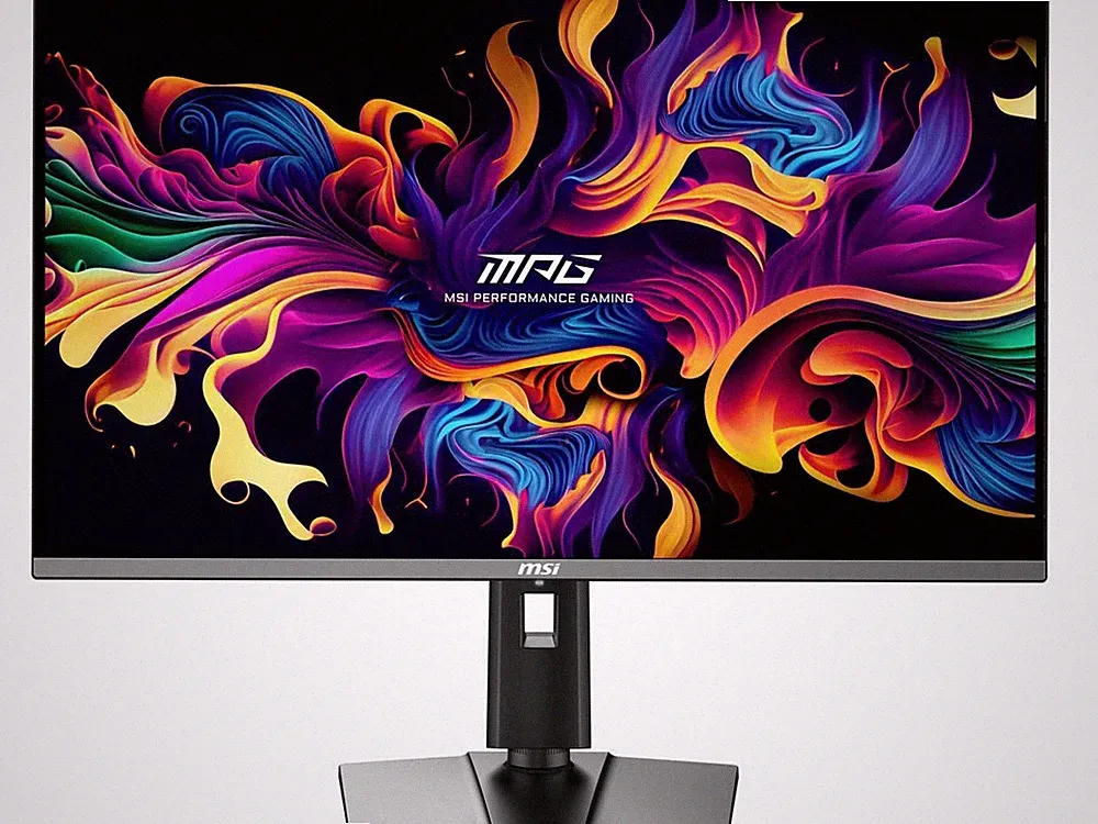 MSI 32 inch UHD 4K 240Hz with Nvidia G-Sync compatible 0.03ms 90W USB-C OLED