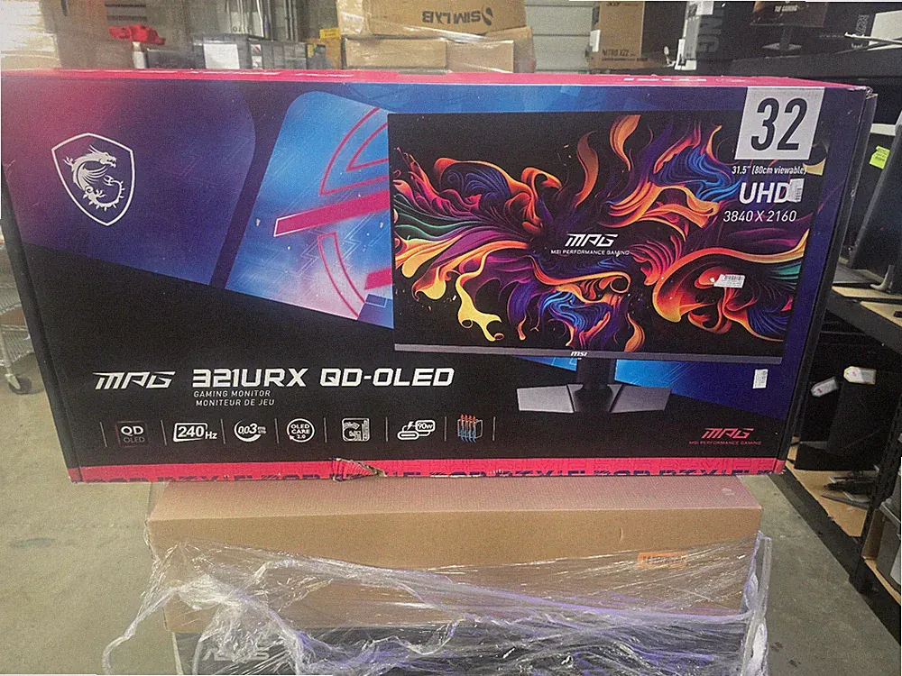 MSI MPG 321URX QD-OLED 32" UHD 240Hz/0.03ms HDR 400 Gaming Monitor