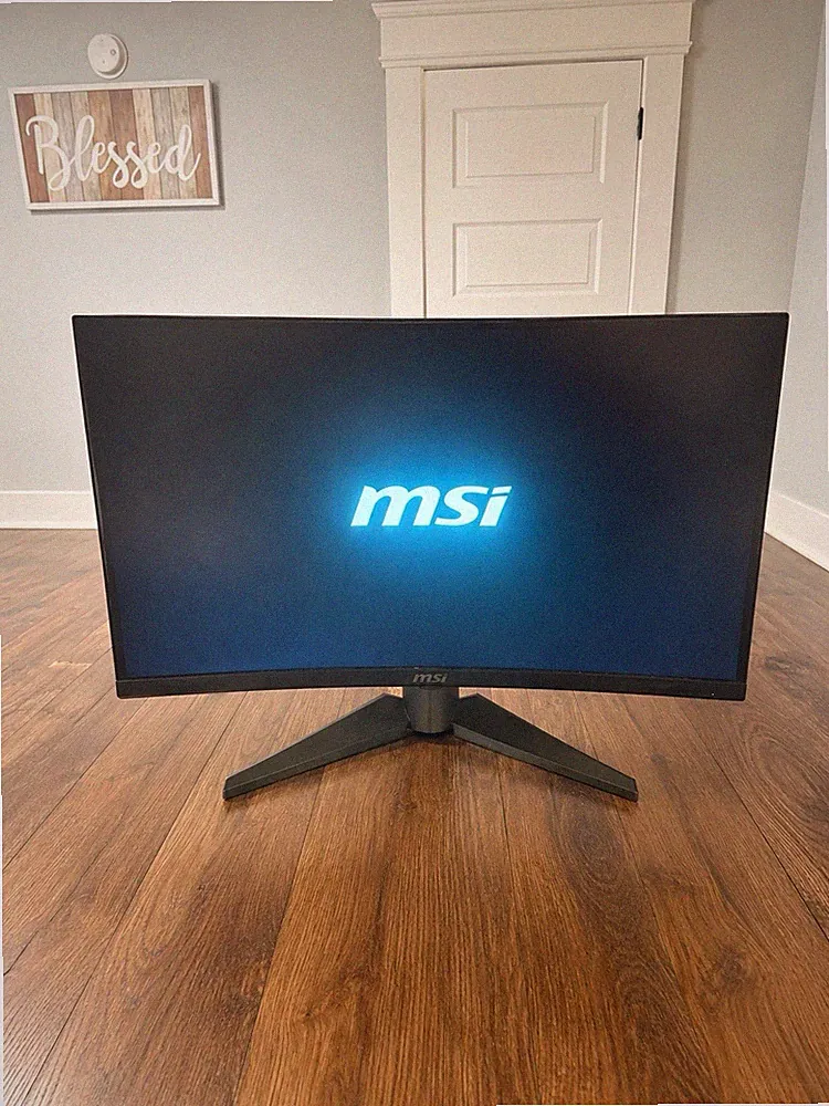 MSI Optix MAG240CR 24” Curved 144Hz Gaming Monitor RGB Height Adjustable