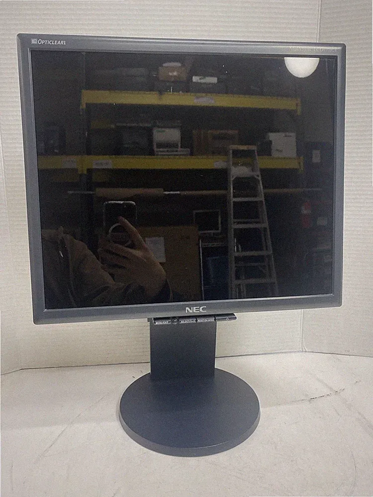 NEC LCD1770GX LCD Retro Gaming Monitor