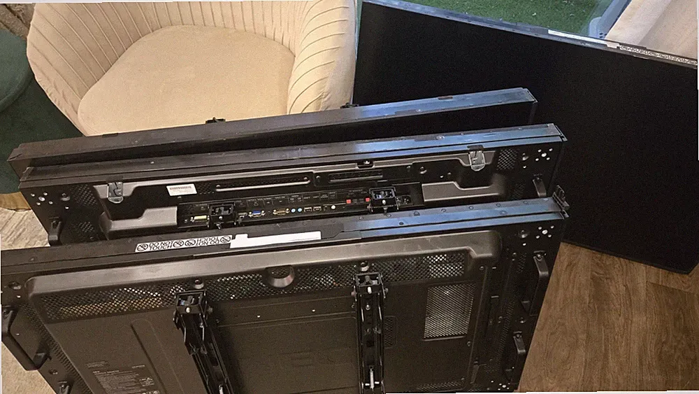NEC X46UNS MONITOR