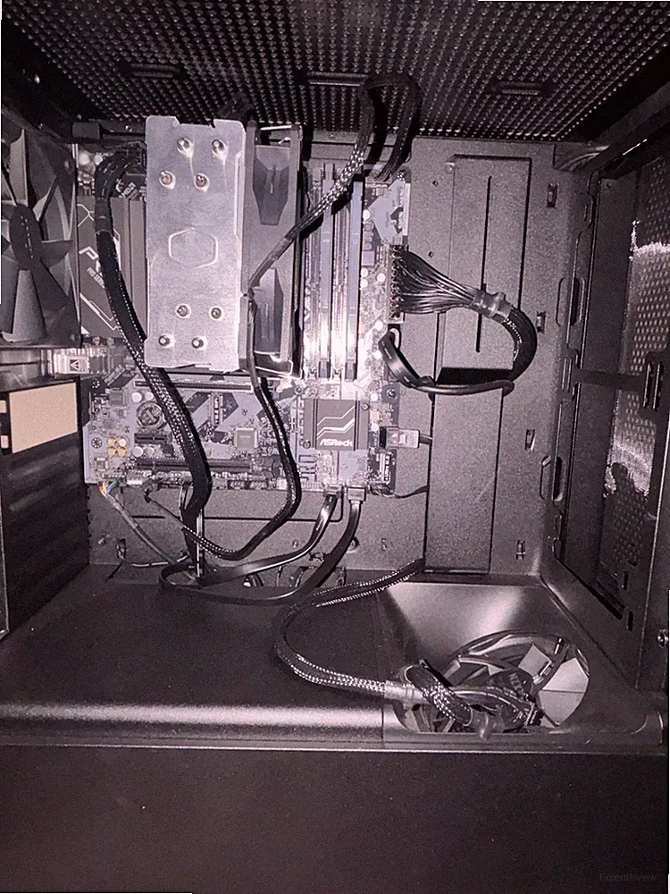 New Gaming PC and Monitors (READ DESCRIPTION)
