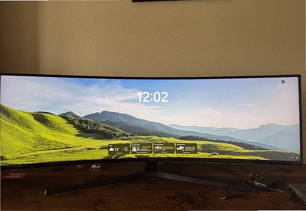 New Samsung S9 QHD Ultrawide 49" 1440p Curved Gaming Monitor 120Hz Speakers
