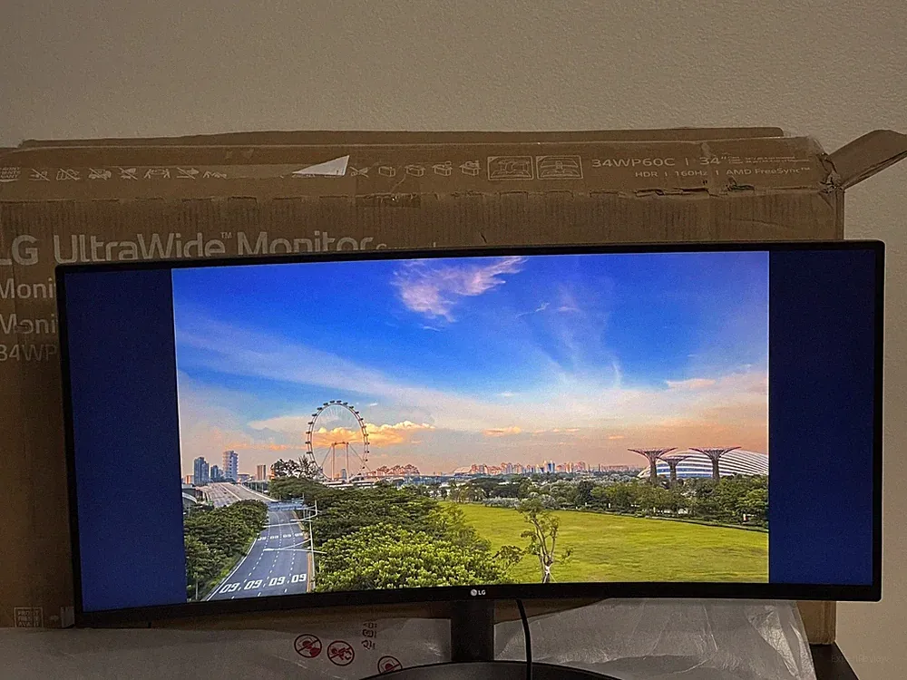 Open Box LG 34" Gaming Monitor UltraWide 34WP60C-B