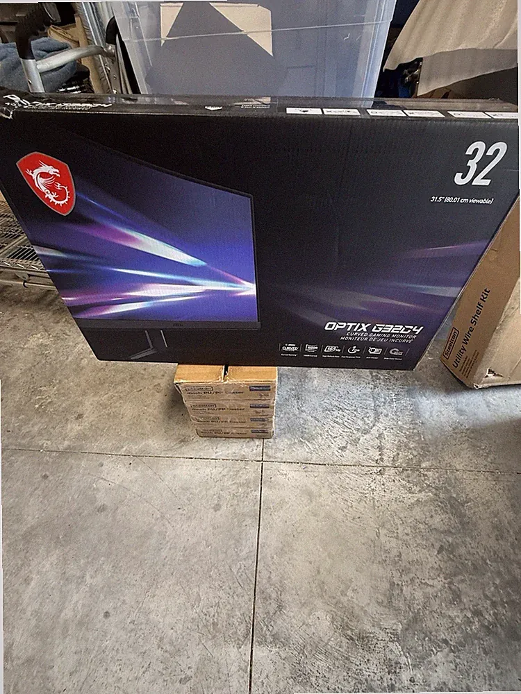 Optic G32C4 32 Curved Gaming Monitor New In Box