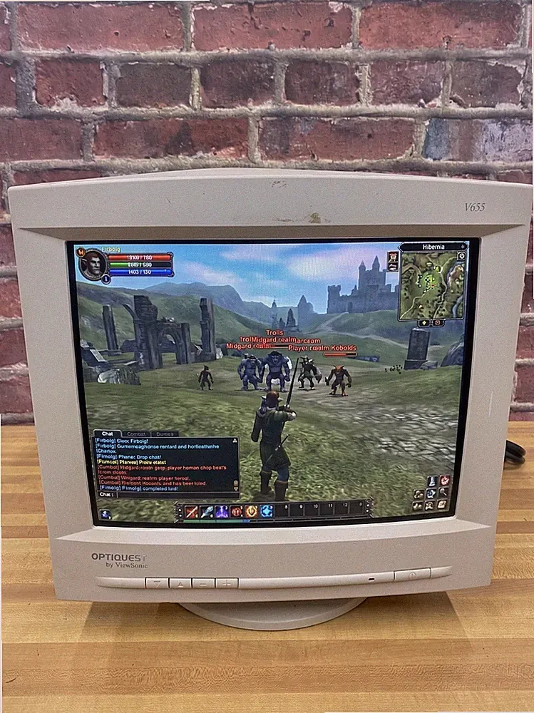 Optiquest ViewSonic V655 15" CRT Computer Monitor 1024 x 768 for Retro Gaming