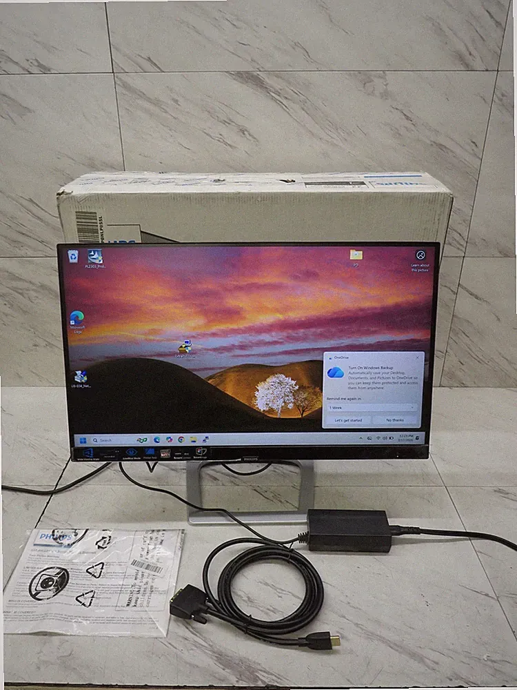 Philips 22" Frameless Monitor FHD IPS FreeSync 75Hz VESA 226E9QDSB - Black