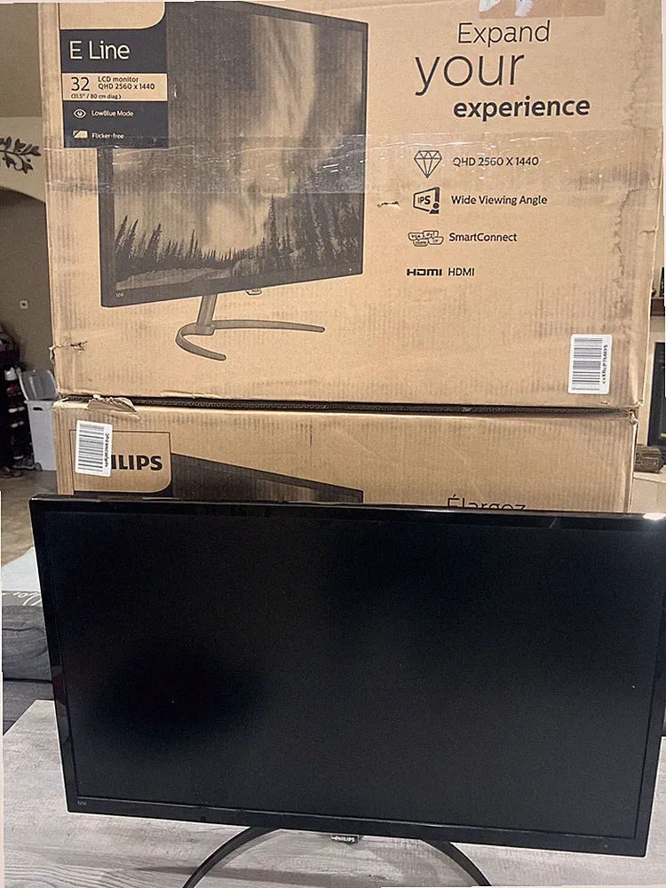 Philips 32” Monitor 325 E With Box