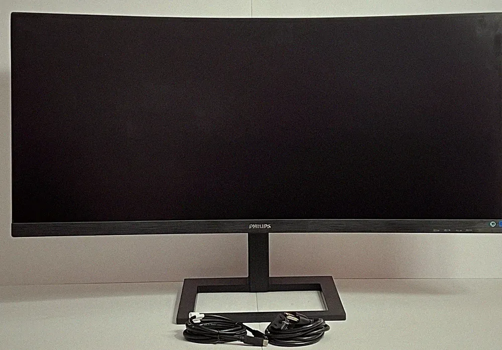 Philips Ultrawide 34" 100 Hz LCD Monitor - Model 346E2CUAE/27
